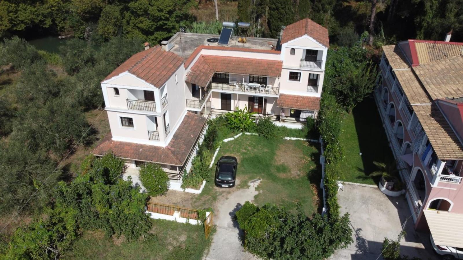 Georgina Family Apartments Mesongí Esterno foto